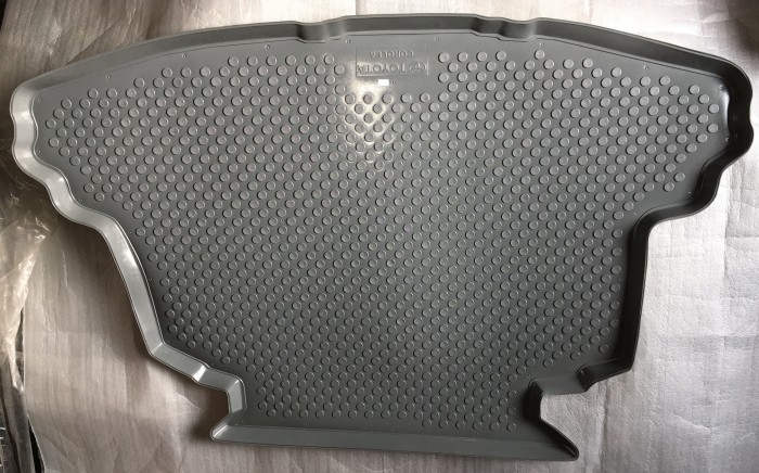 Коврик багажника TOYOTA COROLLA SD серый FORMIKA 381305C