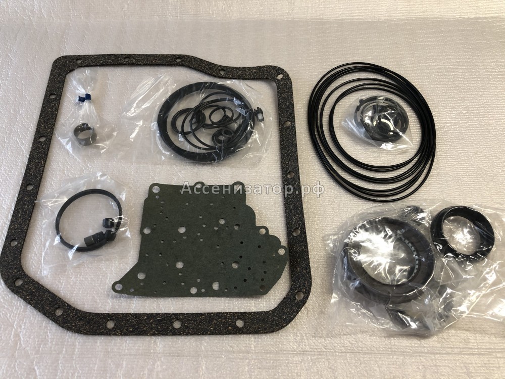 Комплект прокладок TOYOTA Camry V30 0435133080