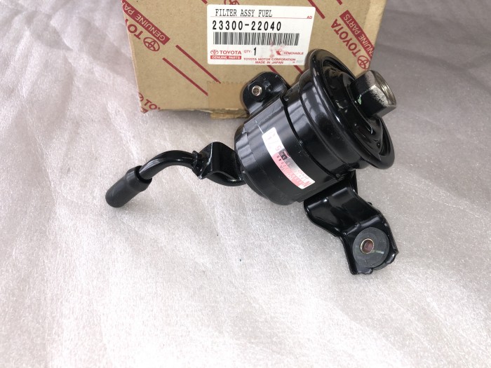 Фильтр топливный TOYOTA AVENSIS T220 2330022040