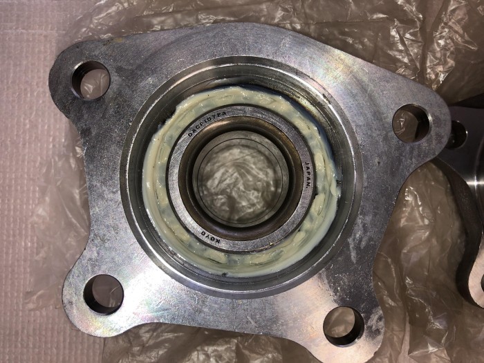 Ступица задняя WO ABS TOYOTA CALDINA, CARINA, CORONA/CARINA 2/CARINA E  4240920010