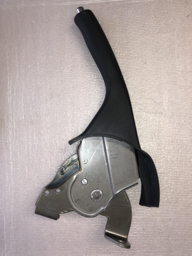 Рычаг ручного тормоза TOYOTA 4620112330B0