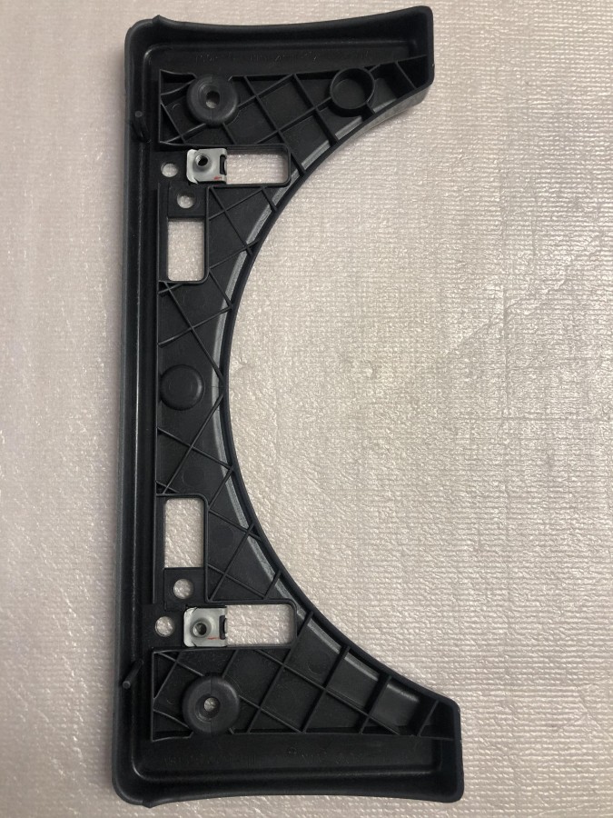 Кронштейн переднего бампера LEXUS LS430 5211450070B1