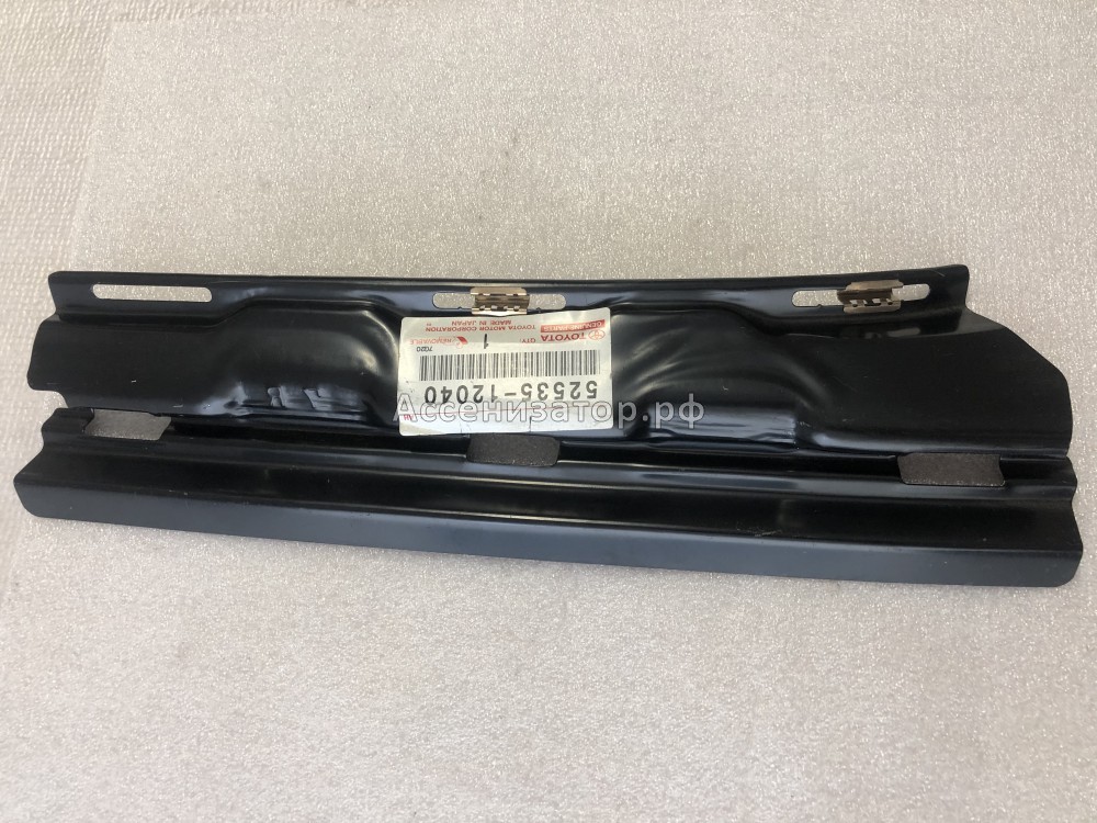 Крепеж TOYOTA Corolla E95 5253512040