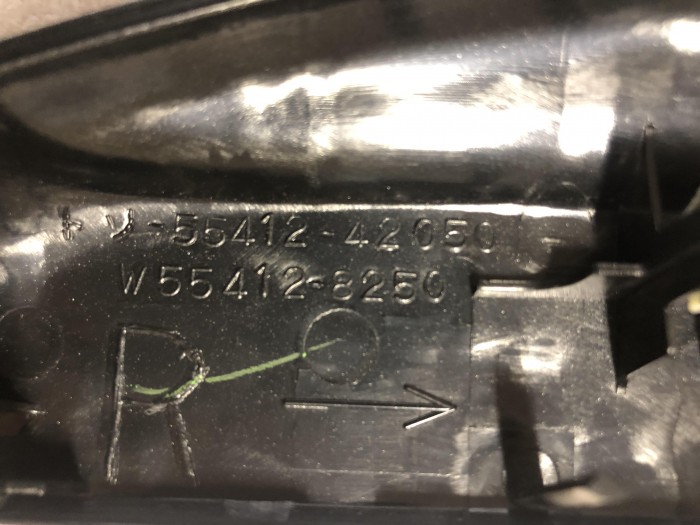 Накладка центральной консоли TOYOTA RAV 4 2000-2005 5541242050