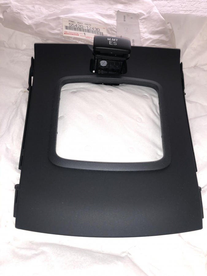 Накладка декоративная Toyota Corolla E150 2006-2013 5542012430