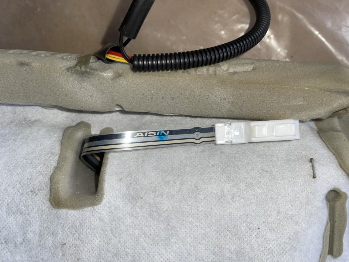 Подушка сиденья TOYOTA Avensis T250 7150105050