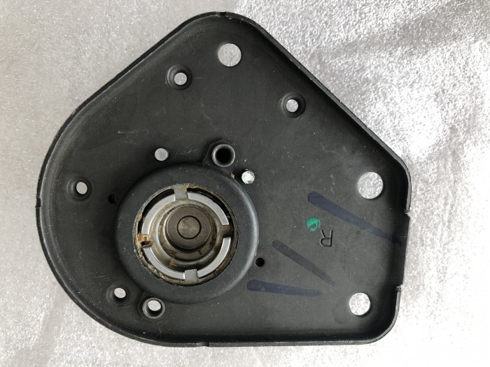 Механизм регулировки переднего сиденья TOYOTA COROLLA E120 7240702010