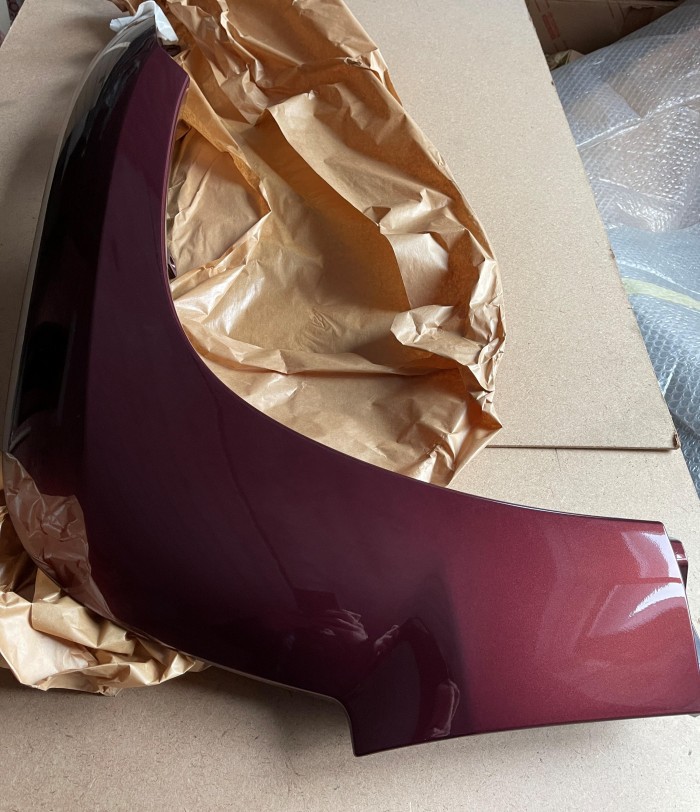 Молдинг правого переднего крыла TOYOTA LC Prado 120 7561160111D0