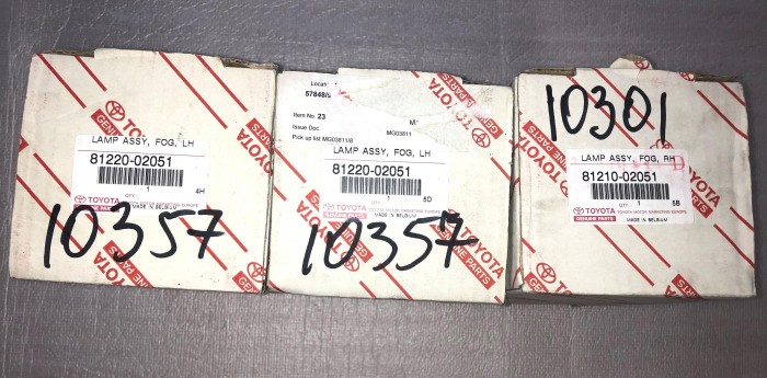 Фара противотуманная TOYOTA COROLLA 120 8122002051