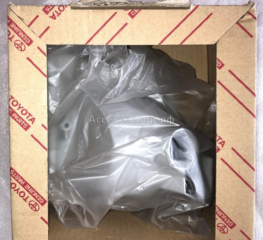 Указатель поворота в бампер левый для ам без противотуманок TOYOTA RAV 4 2000-2005 8152142050