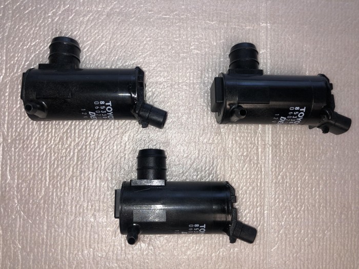 Мотор бачка омывателя TOYOTA 8533035050