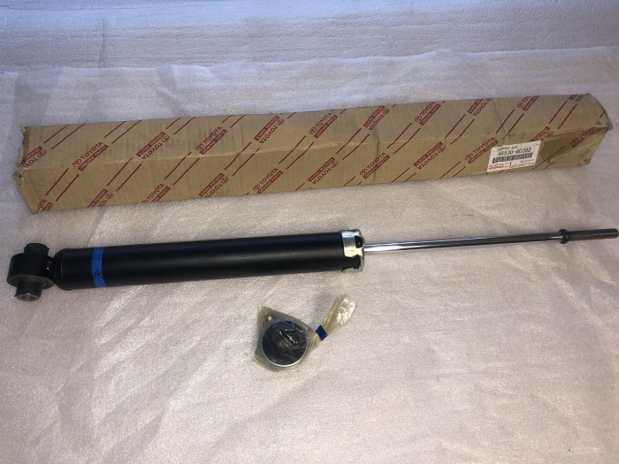 Амортизатор задний TOYOTA COROLLA Е150, AURIS 2006 4853080382