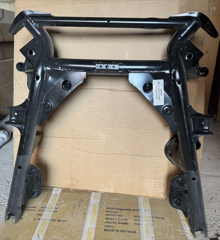 Балка подвески передняя BMW X5 E53 31116760277