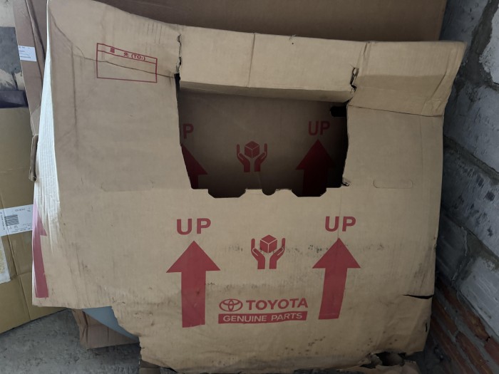 Дверь задняя правая Toyota Avensis T220 6700305070