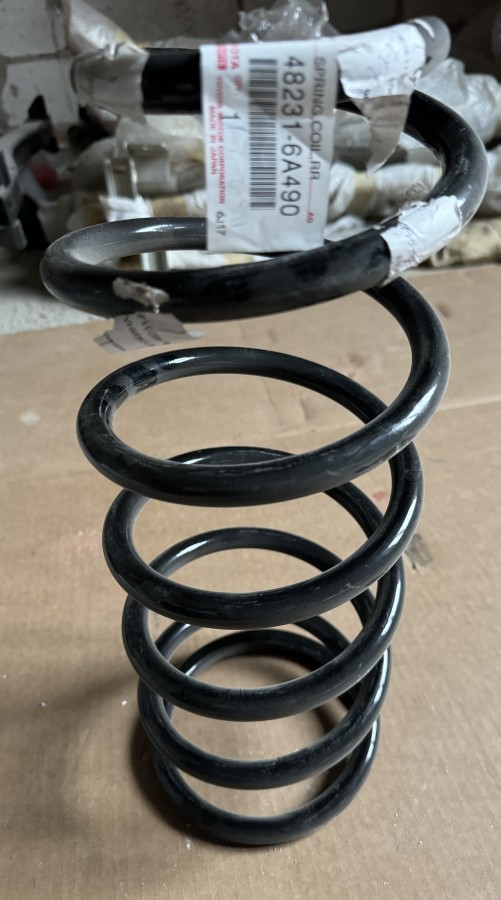 Пружина задняя Toyota Land Cruiser 80 482316A490